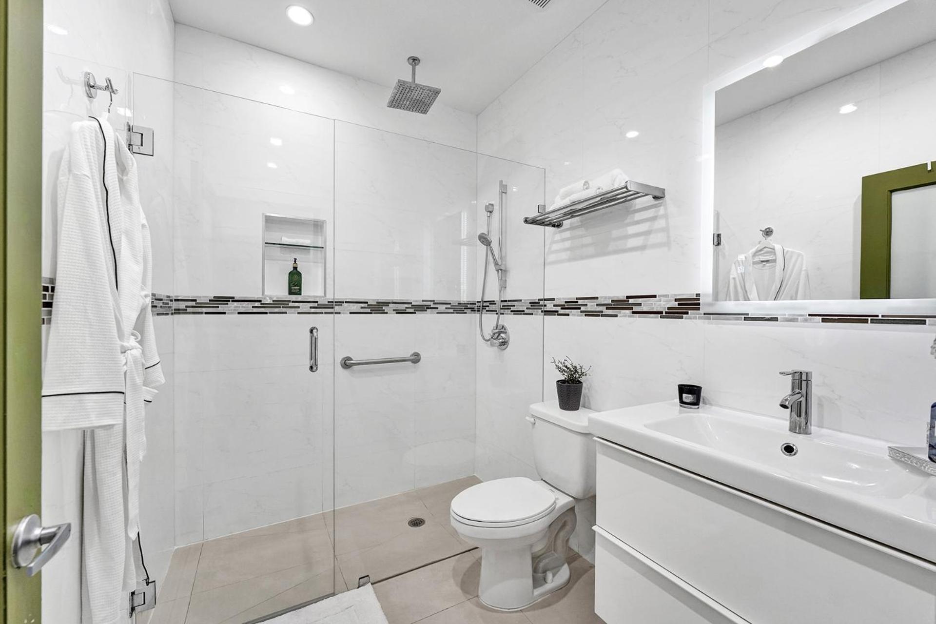 Sobe Monarch 2Bedroom 2 Bath Modern Apt- Walk To Ocean Drive Μαϊάμι Μπιτς Εξωτερικό φωτογραφία