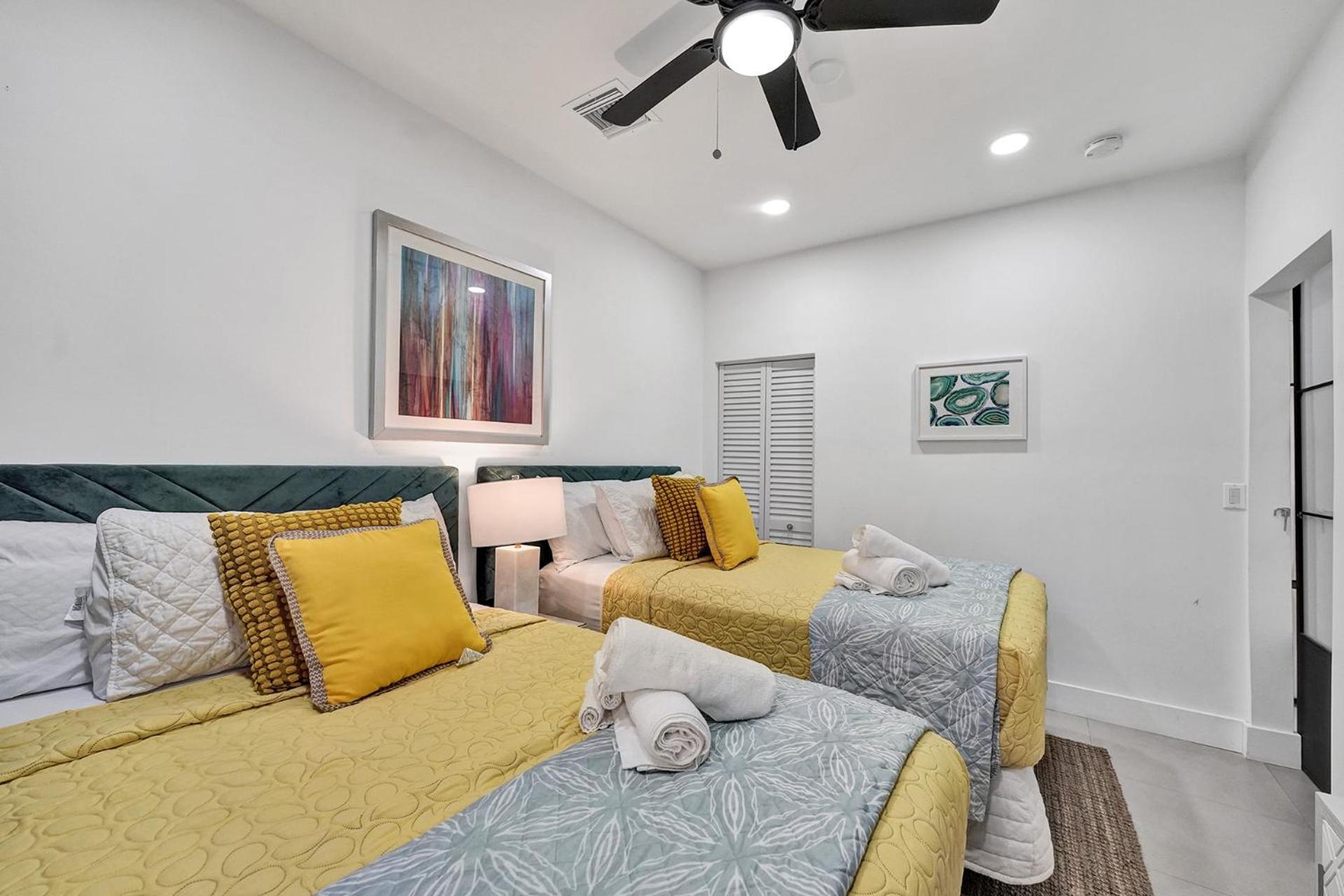 Sobe Monarch 2Bedroom 2 Bath Modern Apt- Walk To Ocean Drive Μαϊάμι Μπιτς Εξωτερικό φωτογραφία