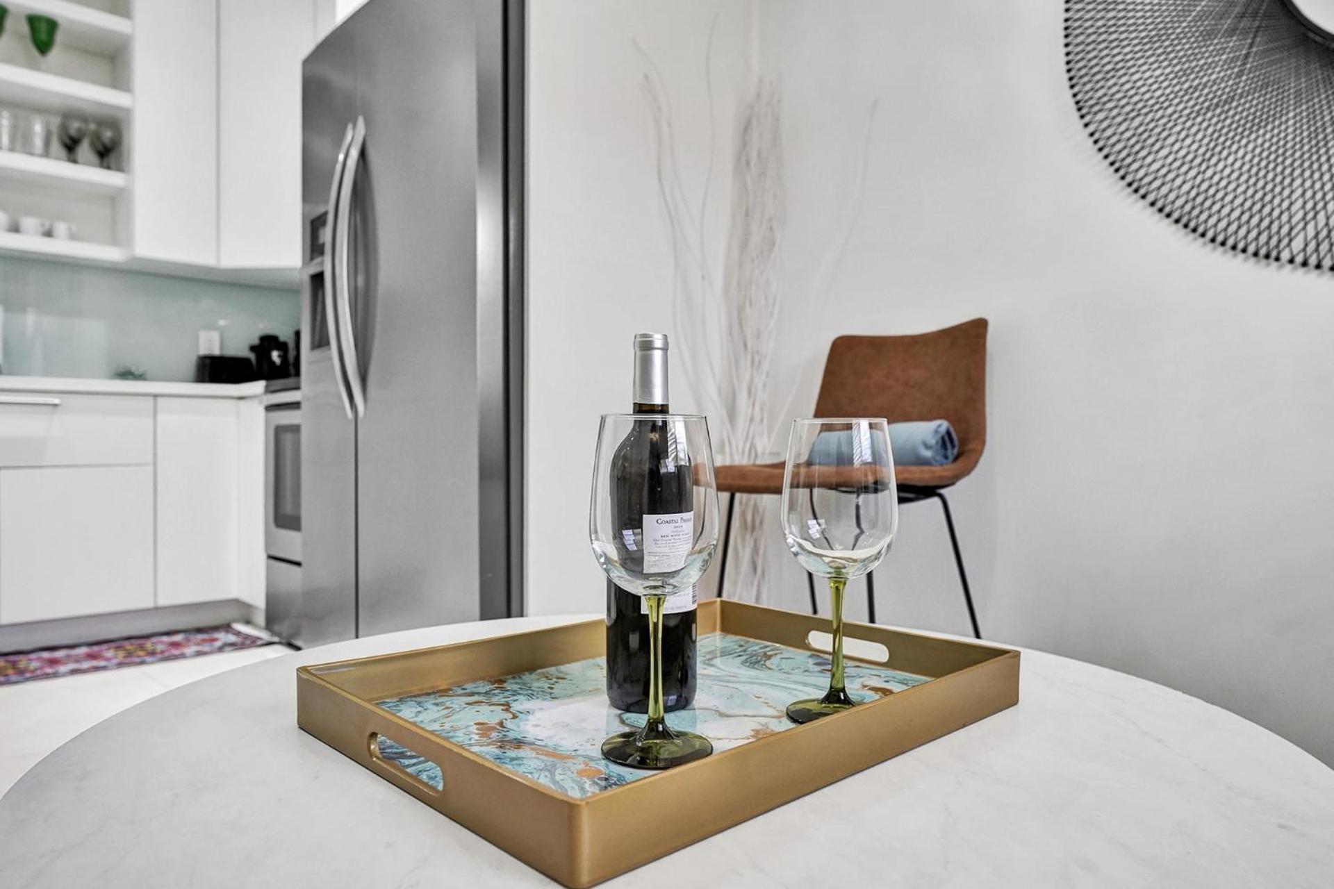 Sobe Monarch 2Bedroom 2 Bath Modern Apt- Walk To Ocean Drive Μαϊάμι Μπιτς Εξωτερικό φωτογραφία
